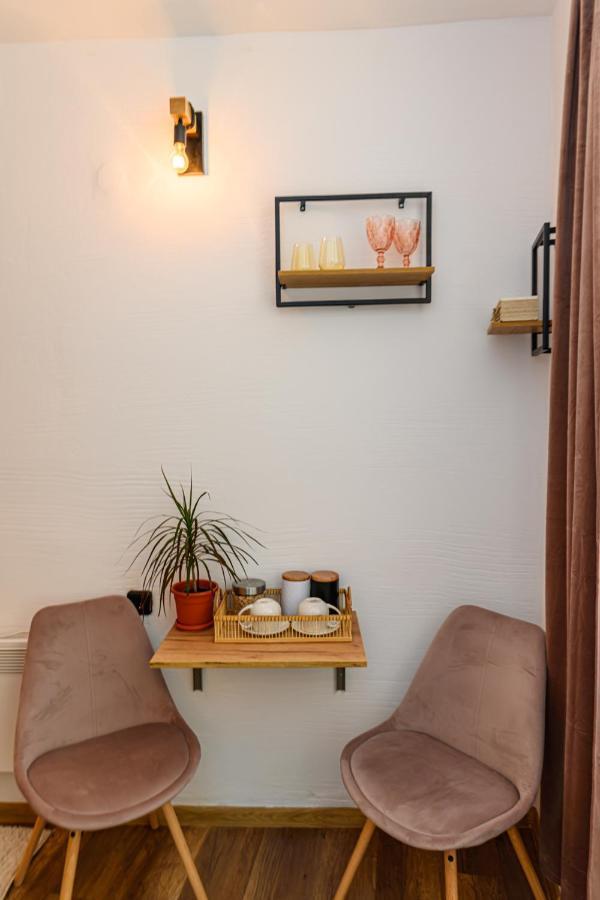 בראשוב Backpacker'S Room מראה חיצוני תמונה